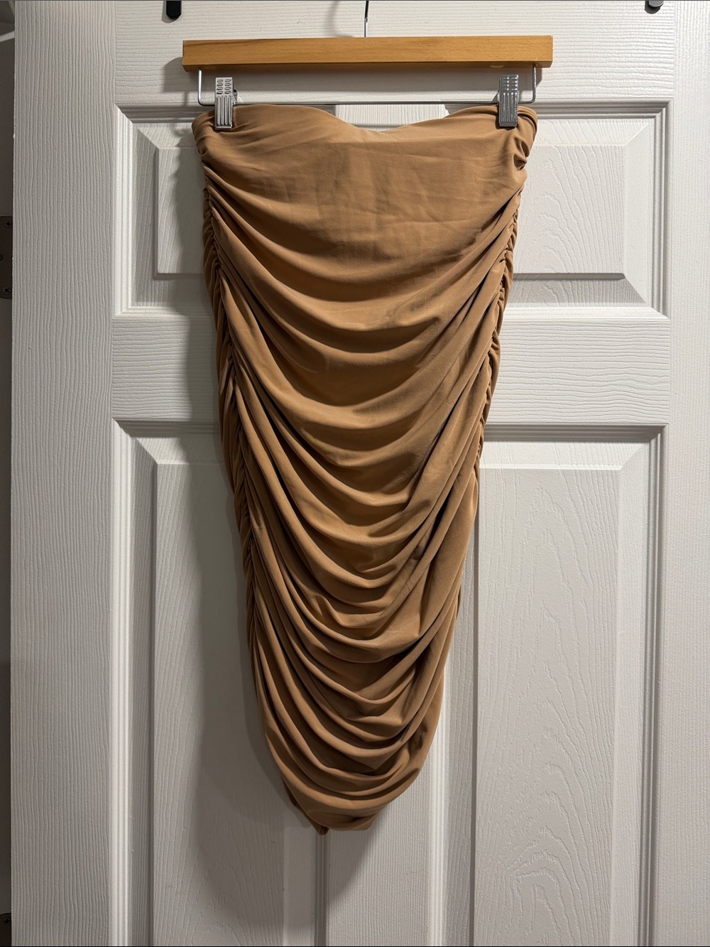 Express Ruched Midi Skirt in Camel Brown